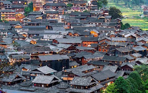 巴彦淖尔6种常见的外墙仿石漆施工工艺！